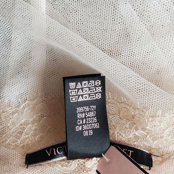 Victoria's Secret Sheer Mesh Eyelash Lace Trim Short Negligee Women's Size M/L - Picture 9 of 9